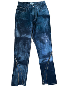 Wrap-Around Zipper Jeans